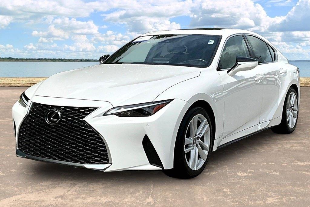 Lexus IS 300 RWD 2023