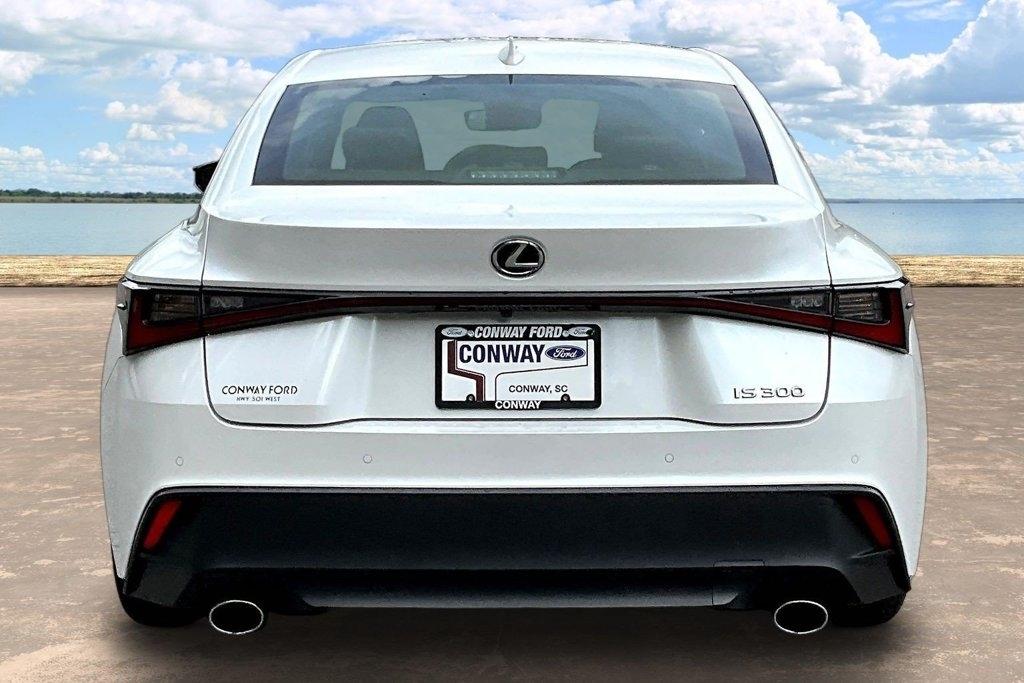 Lexus IS 300 RWD 2023