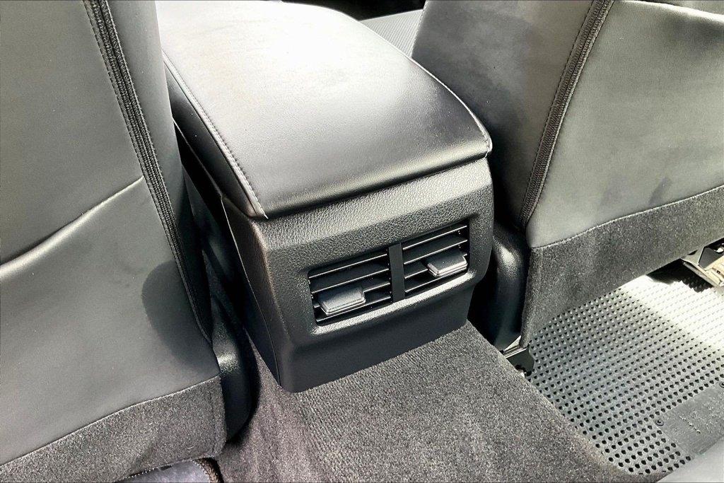 Lexus IS 300 RWD 2023