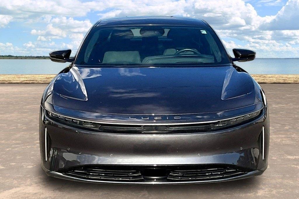 Lucid Air Pure 2024