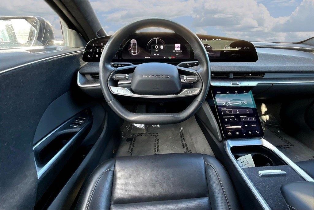 Lucid Air Pure 2024