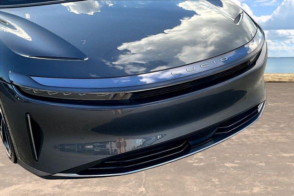 Lucid Air Pure 2024
