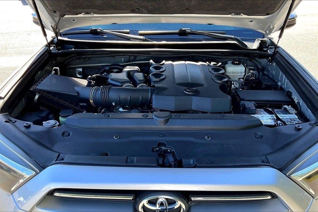 Toyota 4Runner TRD Off-road 4WD 2021