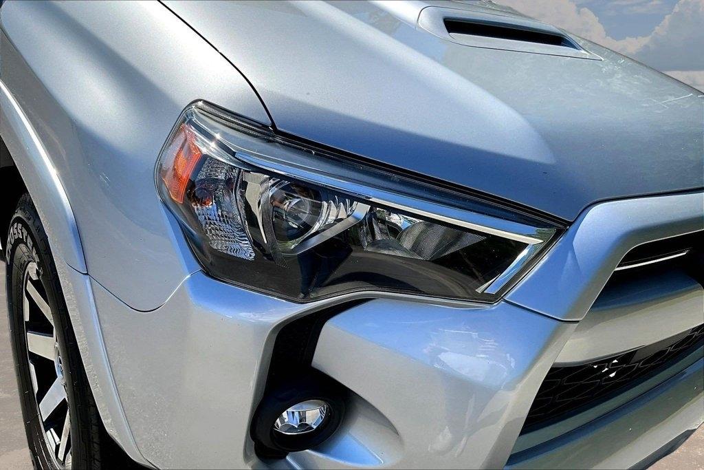 Toyota 4Runner TRD Off-road 4WD 2021