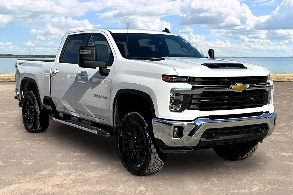 2025 Chevrolet Silverado 2500HD LT Crew Cab Long Box 4WD