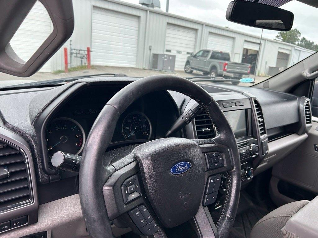 Ford F-150 Lariat SuperCrew 6.5-ft. Bed 4WD 2017