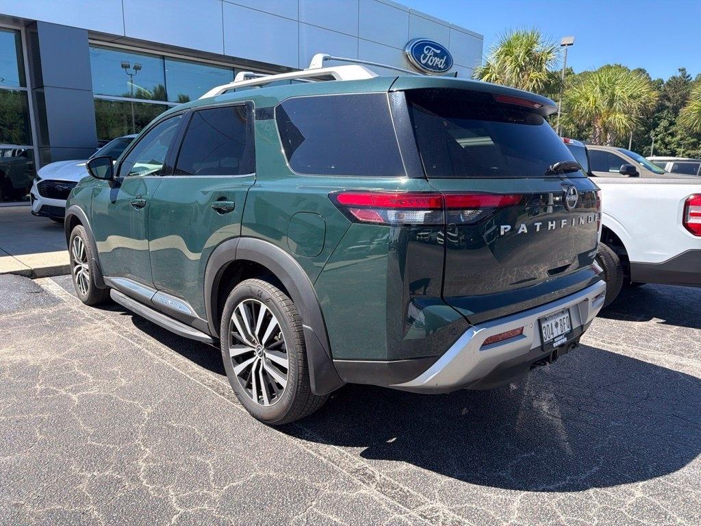 Nissan Pathfinder Platinum 4WD 2025