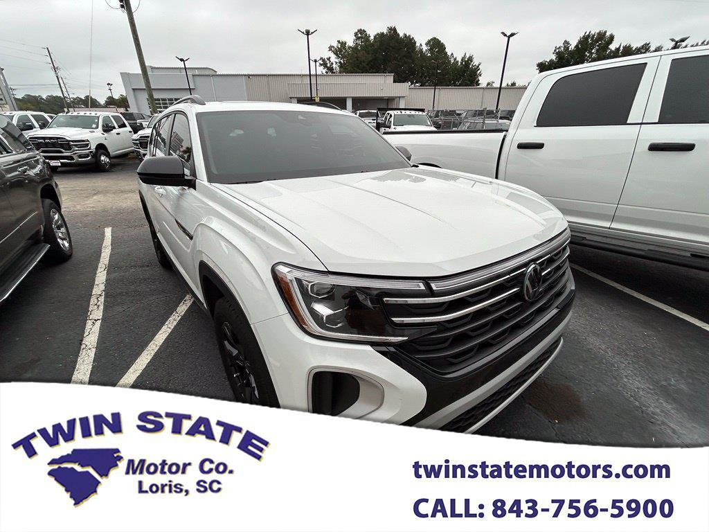 2024 Volkswagen Atlas Peak Edition SEL AWD