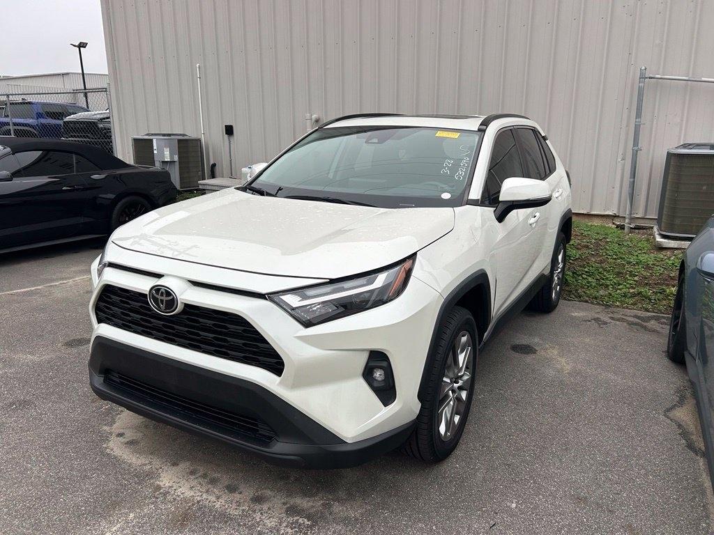 Toyota RAV4 XLE Premium 2022