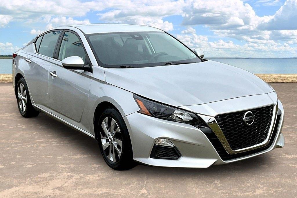 2022 Nissan Altima 2.5 S