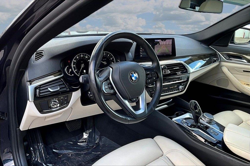 BMW 5-Series 540i xDrive 2019