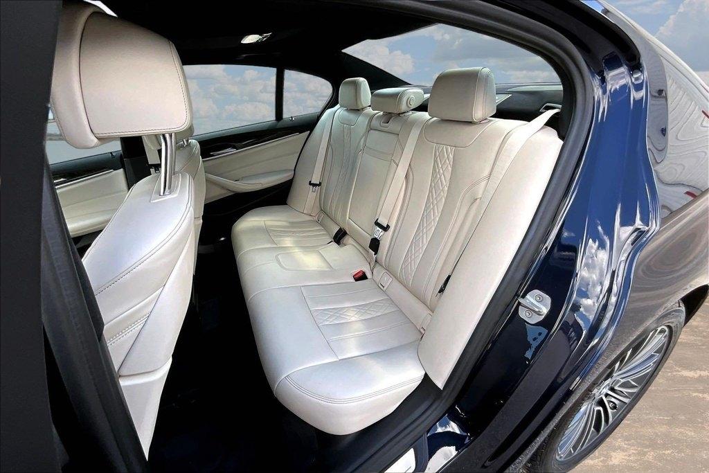 BMW 5-Series 540i xDrive 2019