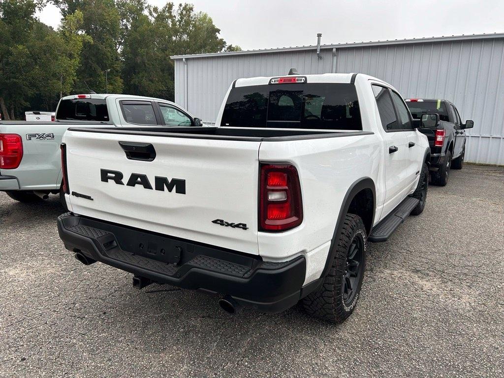 RAM 1500 Rebel Crew Cab SB 4WD 2026