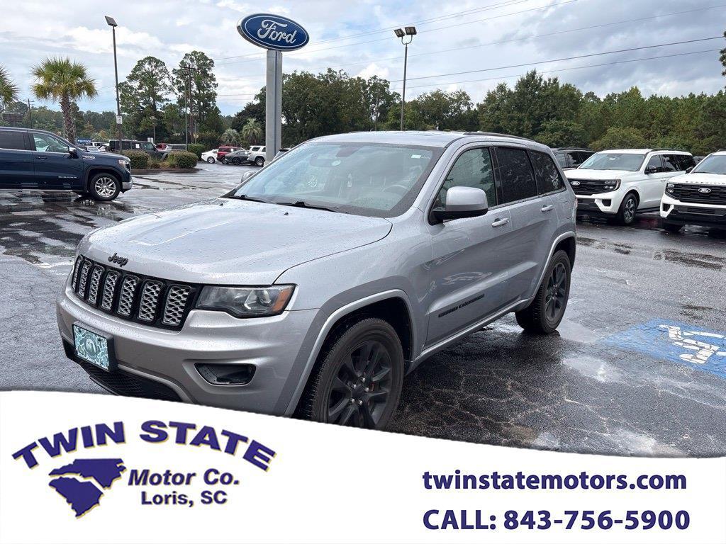2019 Jeep Grand Cherokee Laredo 4WD
