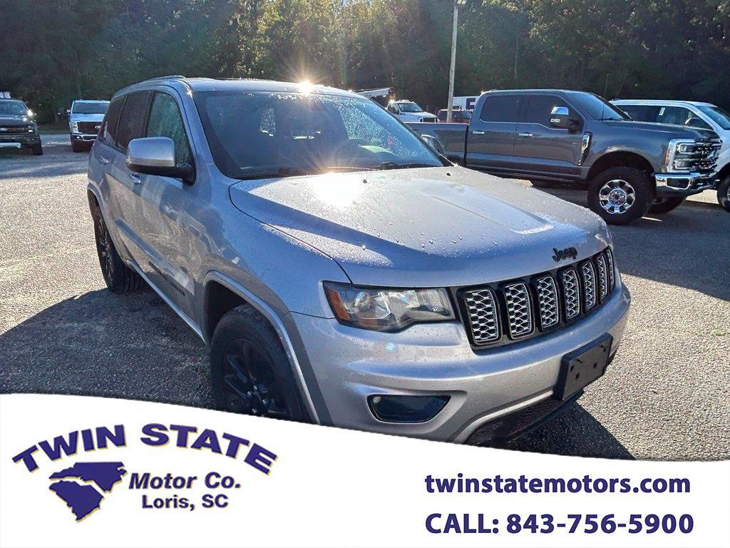 2019 Jeep Grand Cherokee Laredo 4WD