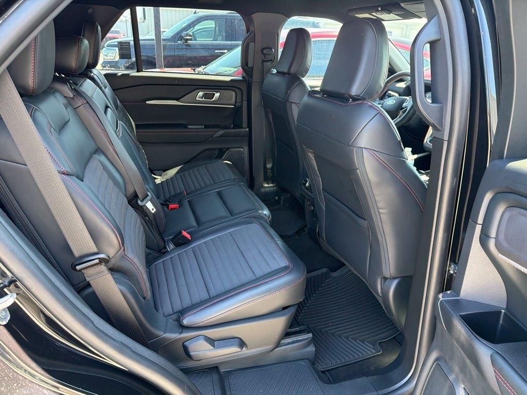 Ford Explorer ST-Line 2025
