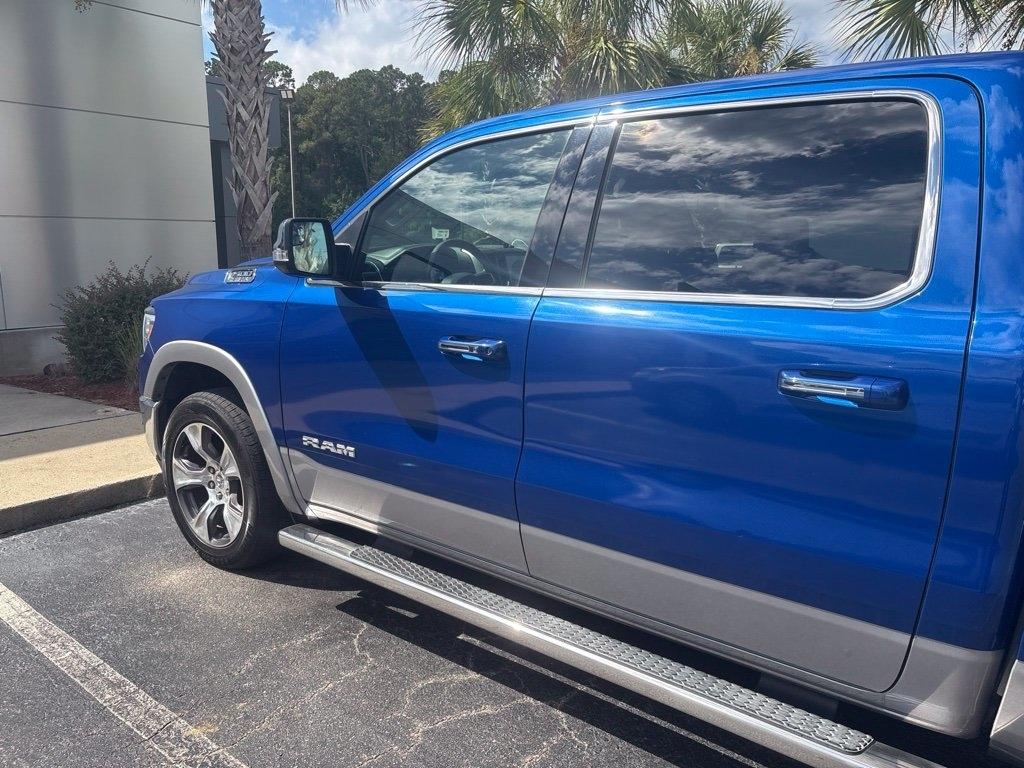 RAM 1500 Laramie Crew Cab SWB 4WD 2019