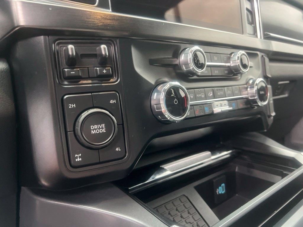 Ford F-250 SD XL Crew Cab 4WD 2024