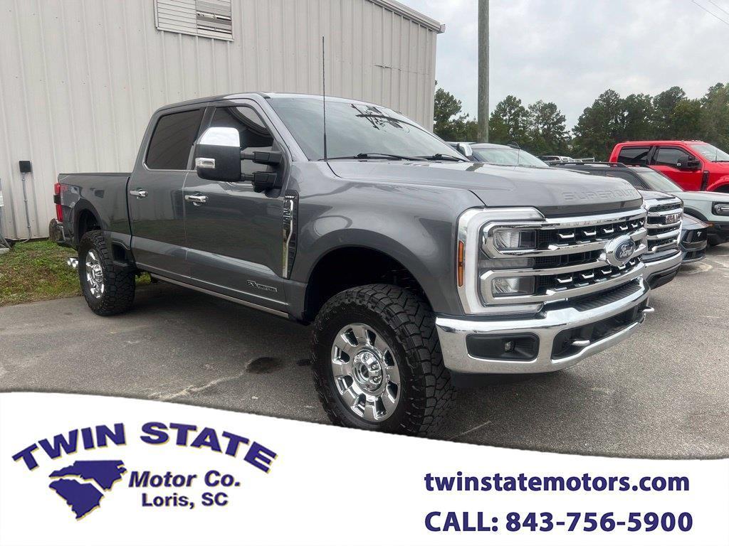 Ford F-250 SD XL Crew Cab 4WD 2024