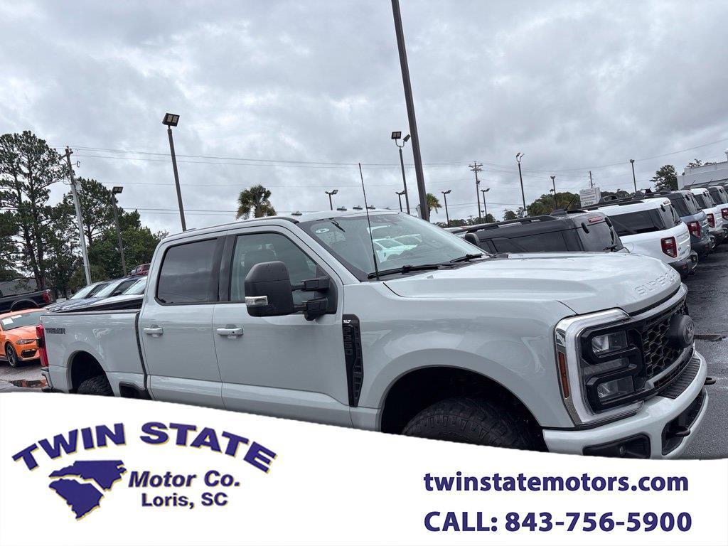2025 Ford F-350 SD XL Crew Cab Long Bed 4WD
