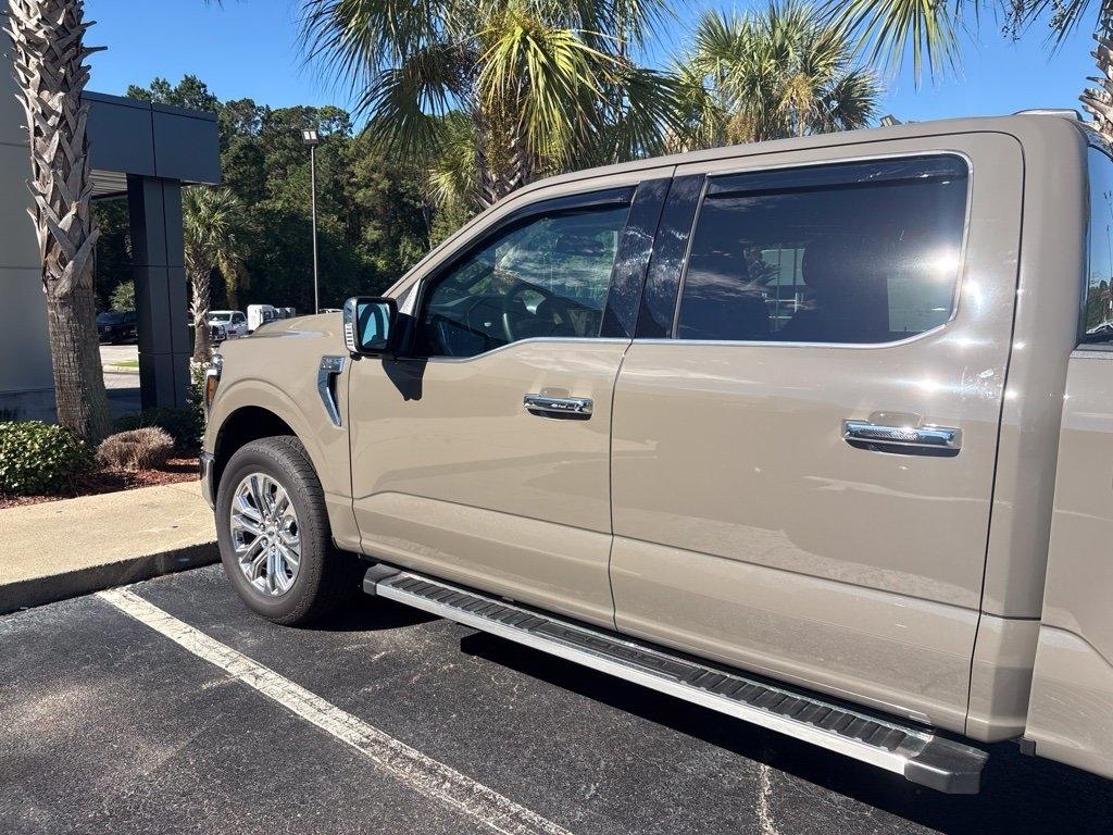 Ford F-150 Lariat SuperCrew 4WD 2026