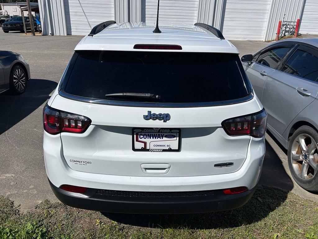 Jeep Compass Latitude FWD 2022