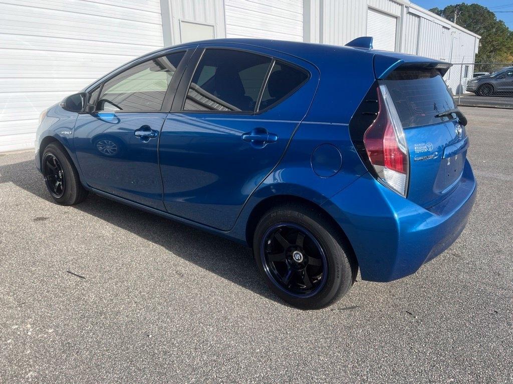 Toyota Prius c Four 2015