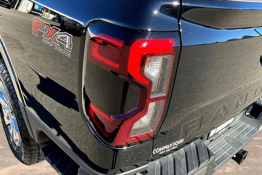 Ford Ranger XLT SuperCrew 4WD 2025