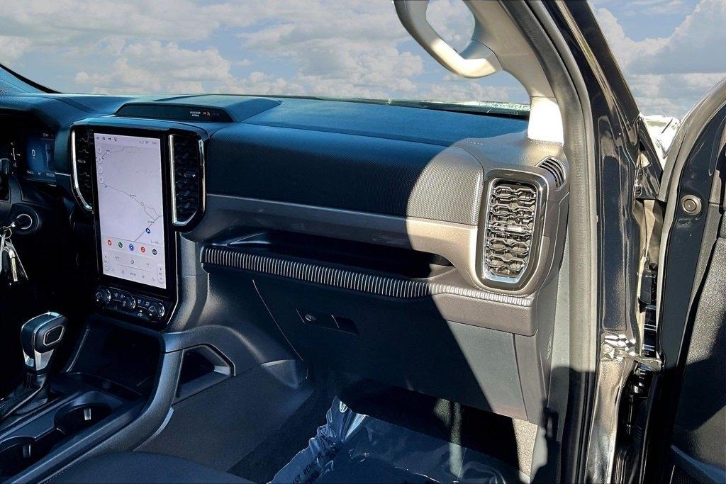 Ford Ranger XLT SuperCrew 4WD 2025
