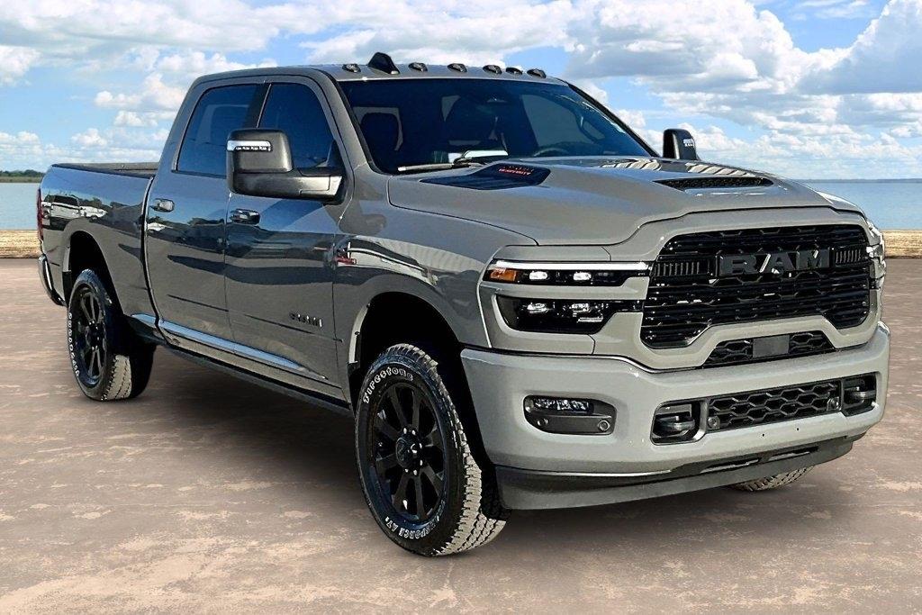 2026 RAM 2500 Laramie Crew Cab 4WD