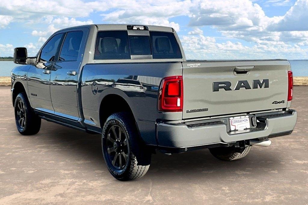 RAM 2500 Laramie Crew Cab 4WD 2026