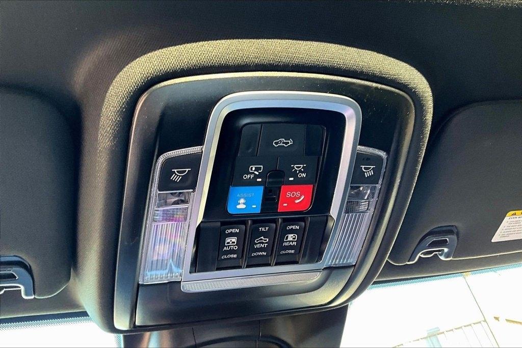 RAM 2500 Laramie Crew Cab 4WD 2026