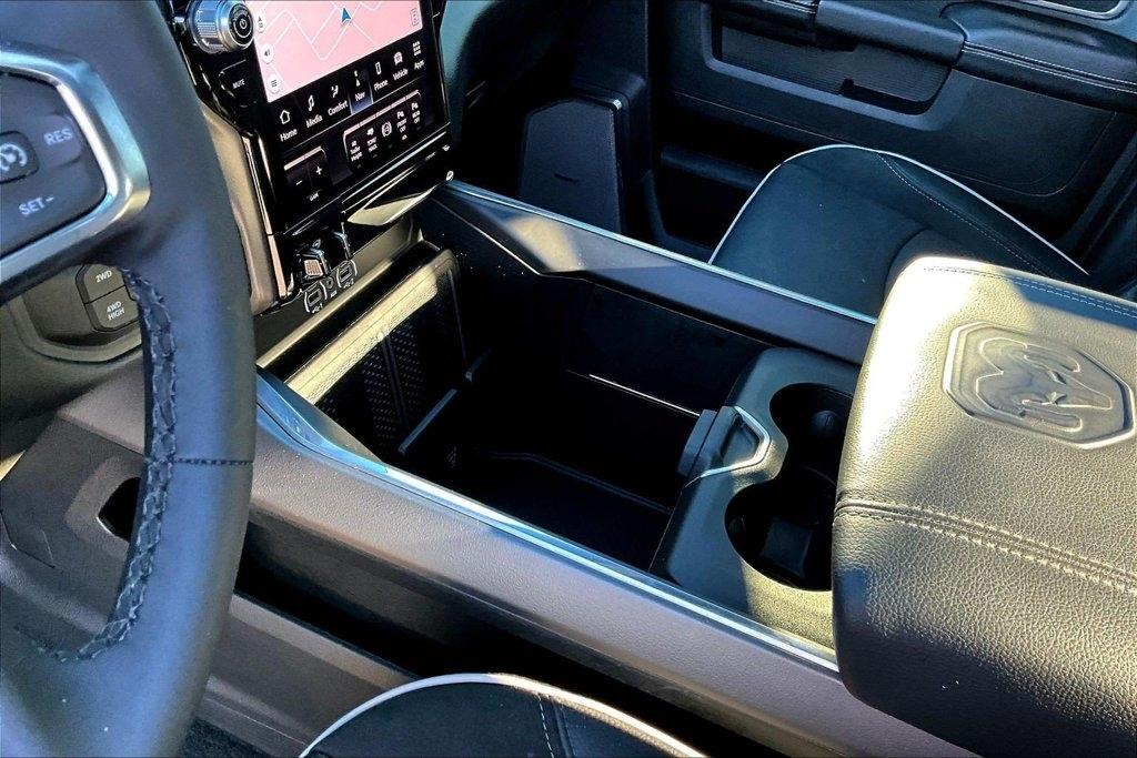 RAM 2500 Laramie Crew Cab 4WD 2026