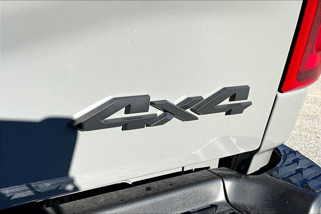 RAM 2500 Laramie Crew Cab 4WD 2026