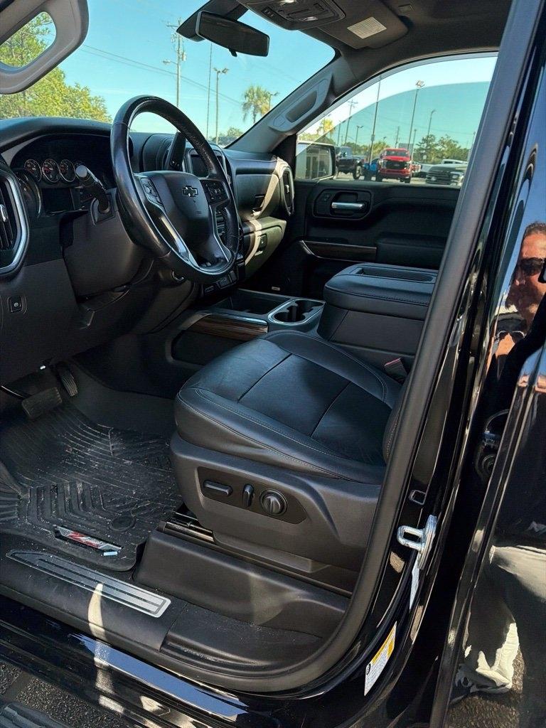 Chevrolet Silverado 1500 LT Trail Boss Crew Cab Long Box 4WD 2021