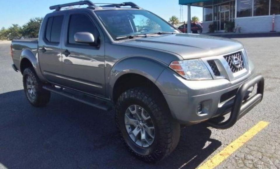 Nissan Frontier S Crew Cab 4WD 2020
