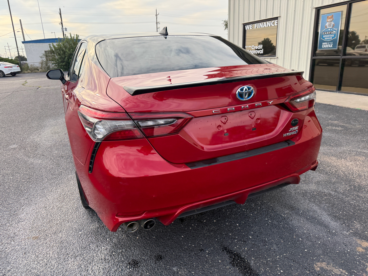 Toyota Camry Hybrid XSE CVT (Natl) 2022