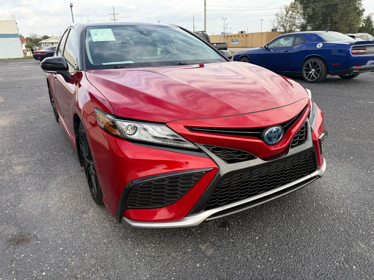 Toyota Camry Hybrid XSE CVT (Natl) 2022