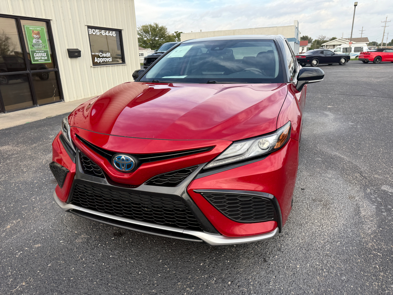 Toyota Camry Hybrid XSE CVT (Natl) 2022