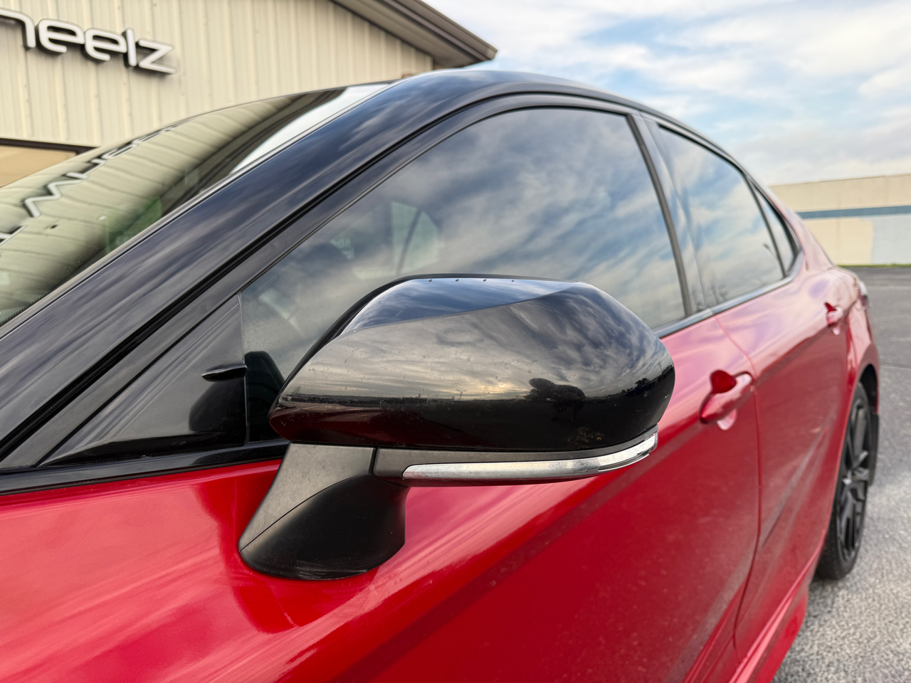 Toyota Camry Hybrid XSE CVT (Natl) 2022