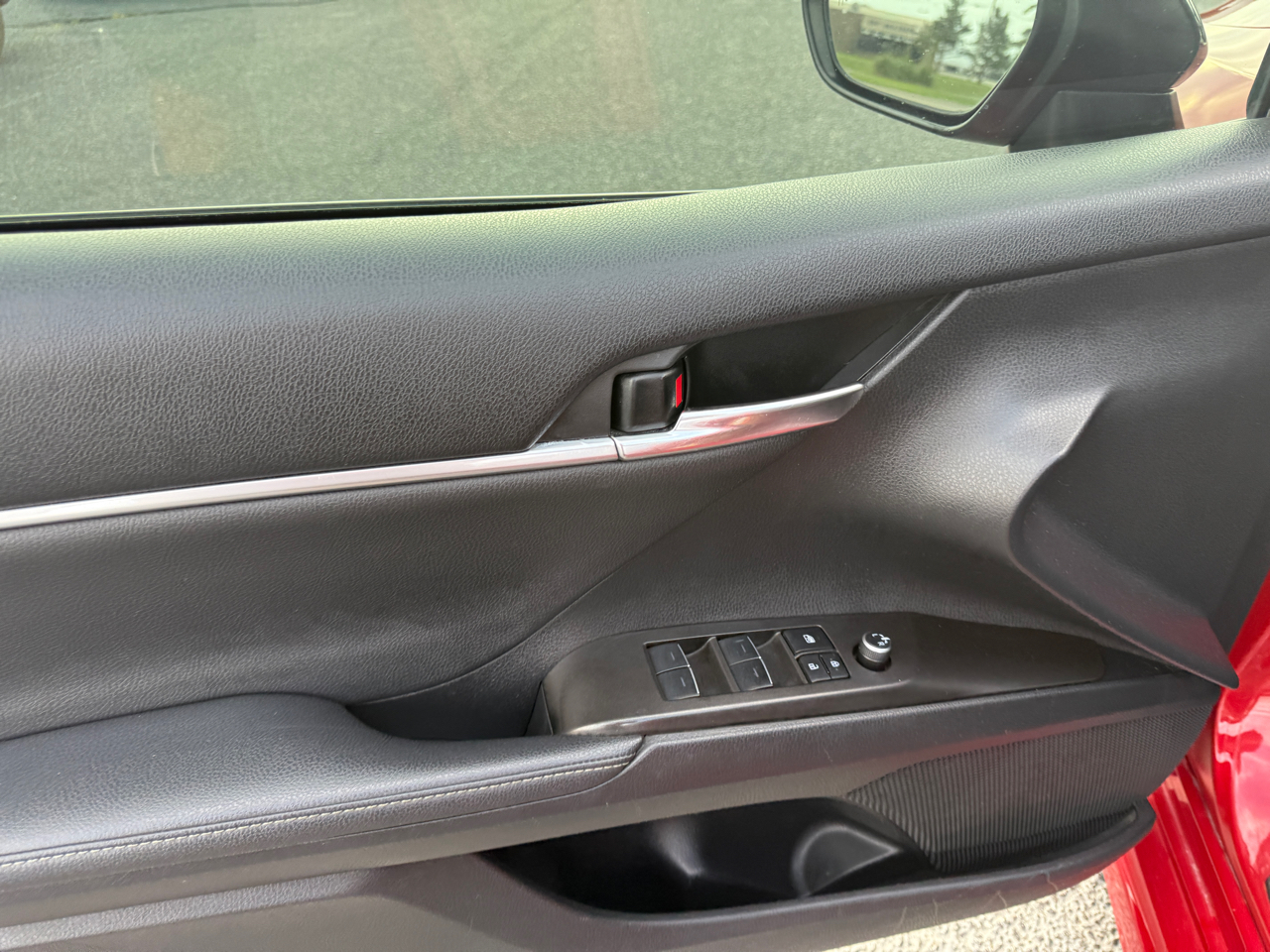 Toyota Camry Hybrid XSE CVT (Natl) 2022