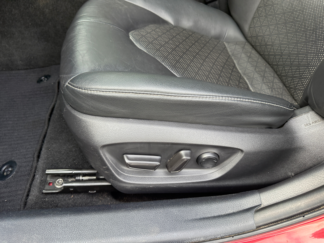 Toyota Camry Hybrid XSE CVT (Natl) 2022