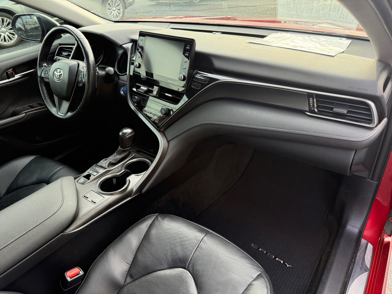 Toyota Camry Hybrid XSE CVT (Natl) 2022