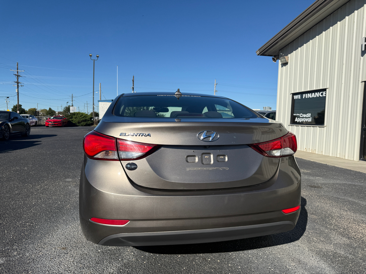 2016 Hyundai Elantra Value Edition photo 3