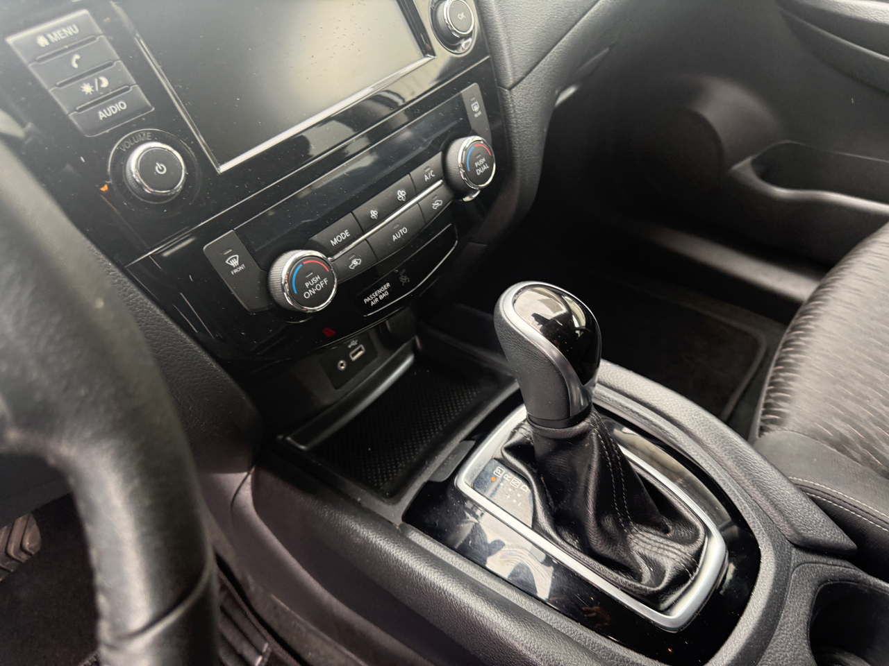 Nissan Rogue AWD SV 2020