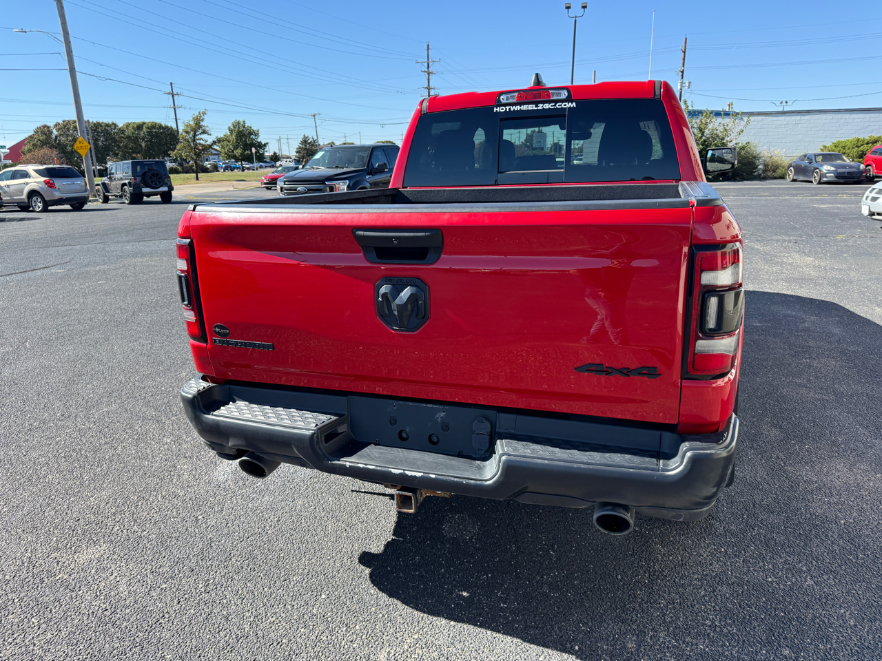 RAM 1500 Big Horn 4x4 Crew Cab 5'7" Box 2021