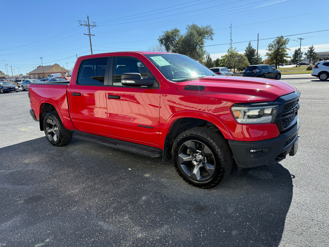 RAM 1500 Big Horn 4x4 Crew Cab 5'7" Box 2021