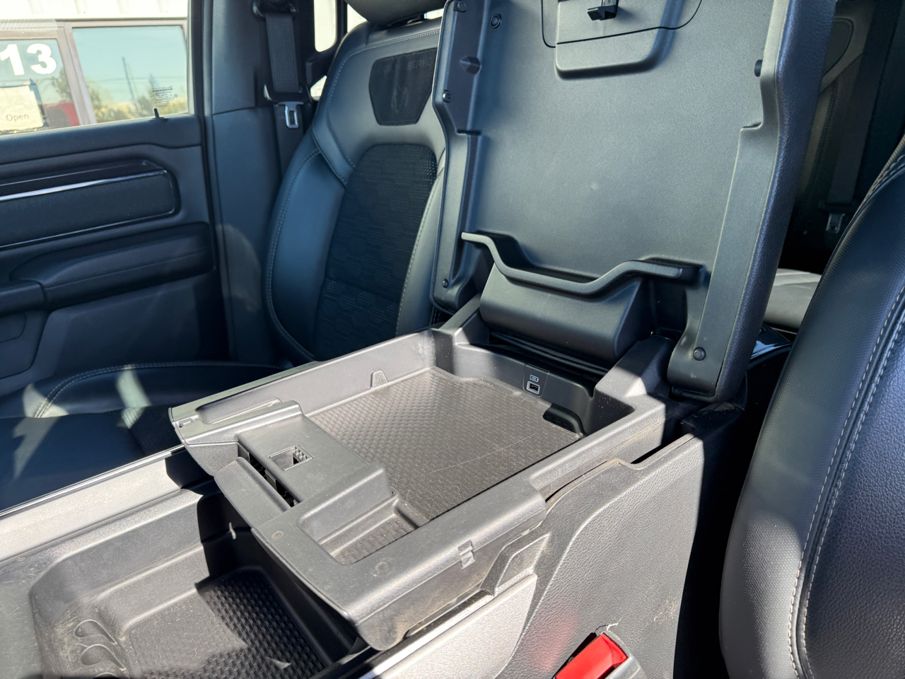 RAM 1500 Big Horn 4x4 Crew Cab 5'7" Box 2021