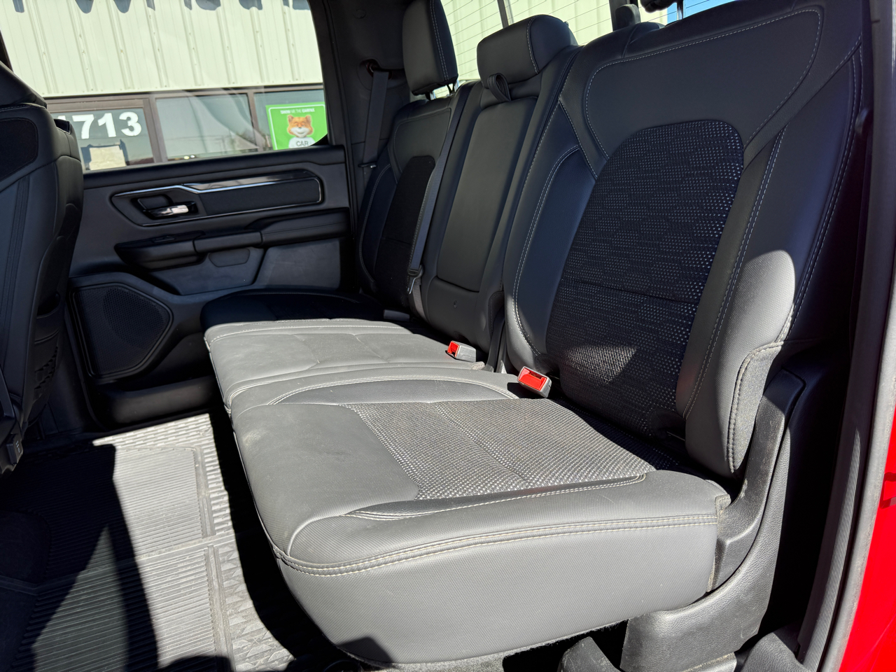 RAM 1500 Big Horn 4x4 Crew Cab 5'7" Box 2021