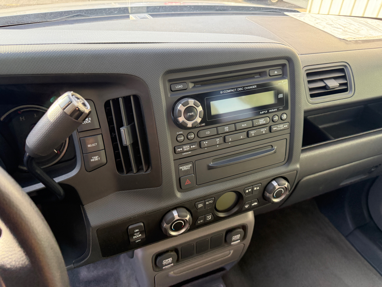 Honda Ridgeline 4WD Crew Cab RTS 2013